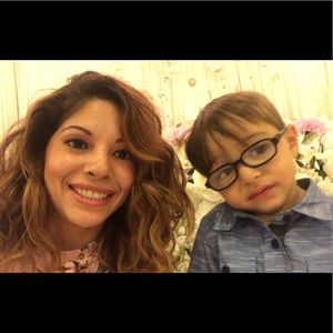 Meet your Posher, Leanna